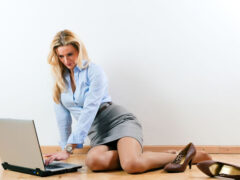 LIRE-TOUT-SUR-LE-CHATURBATE